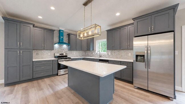 Building Photo - 456 S Nectar Ave