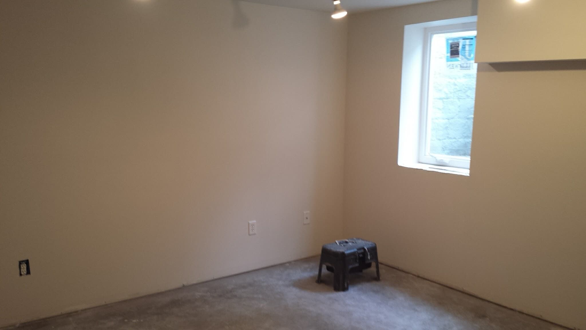 future bedroom! - 731 Crawford Dr