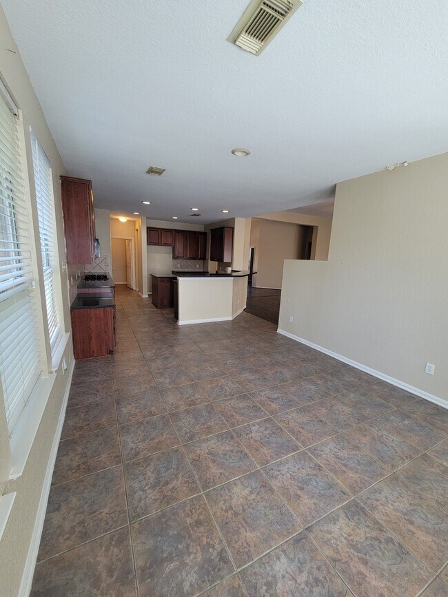 Building Photo - 14410 Floret Estates Ln