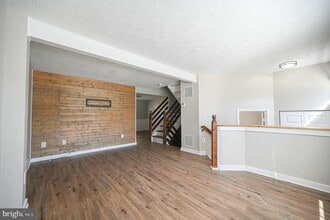 Building Photo - 14727 Winding Loop