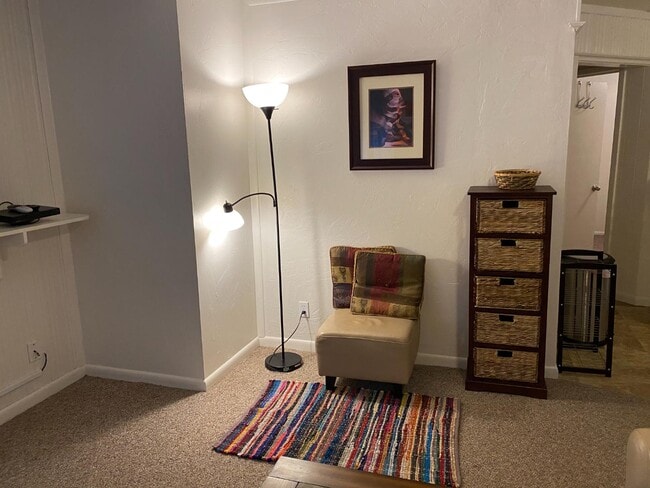 Building Photo - 304 S Harrison St