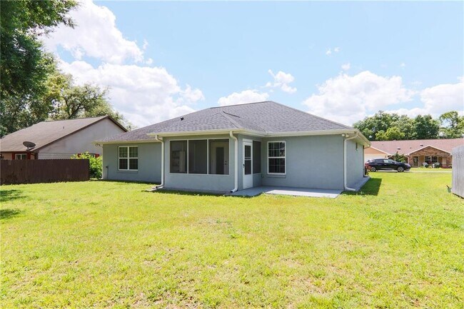 Building Photo - 16381 SE 82nd Ct