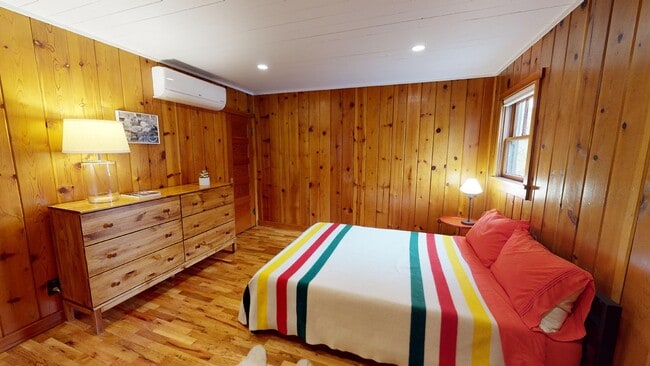 Upstairs bedroom #2 - 2304 Pine Street