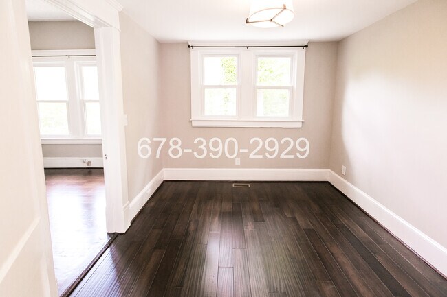 Building Photo - 656 Brookline St SW