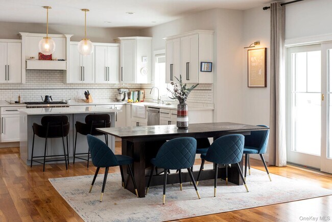 Building Photo - 46 Will Tremper Dr