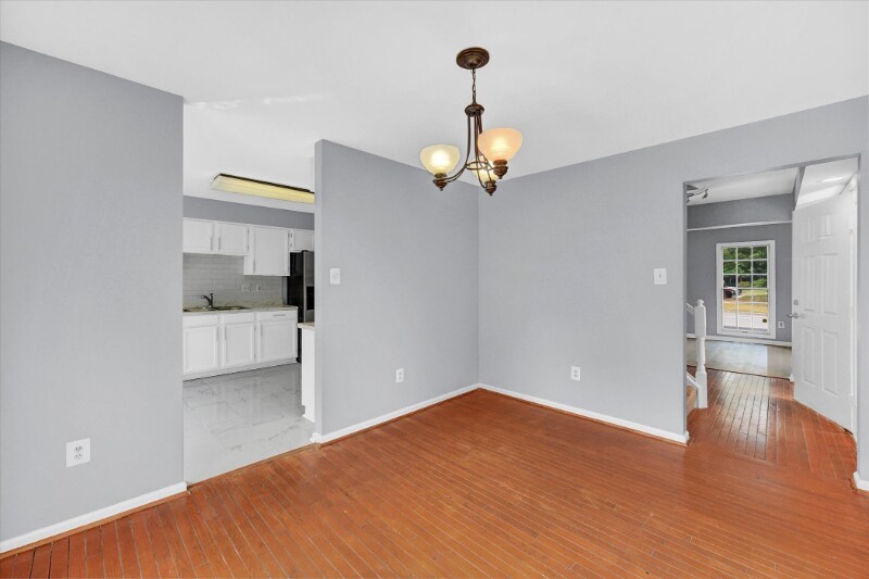 Building Photo - 27 Preakness Ct