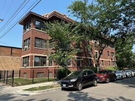 Building Photo - 1400 W Summerdale Ave