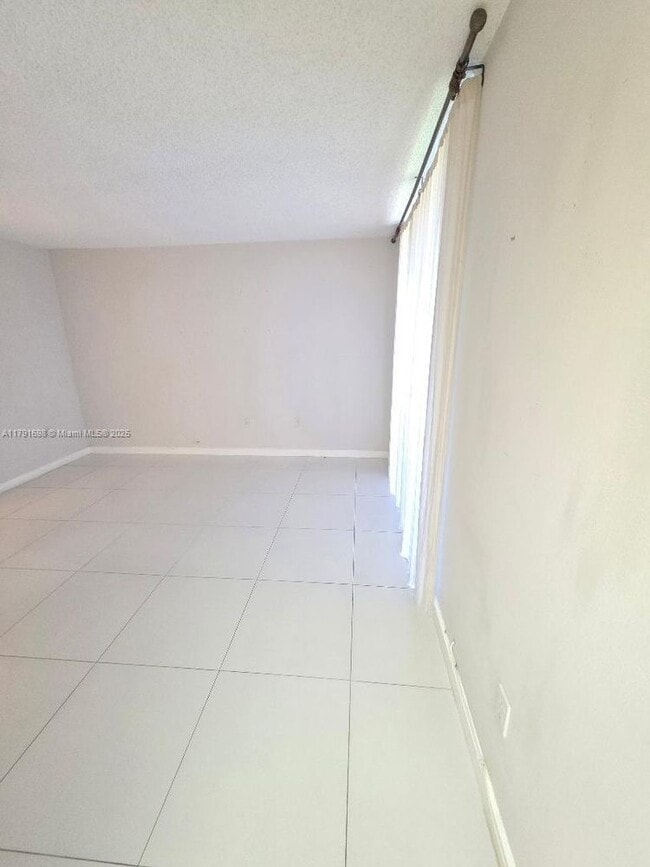 Building Photo - 8075 SW 107th Ave