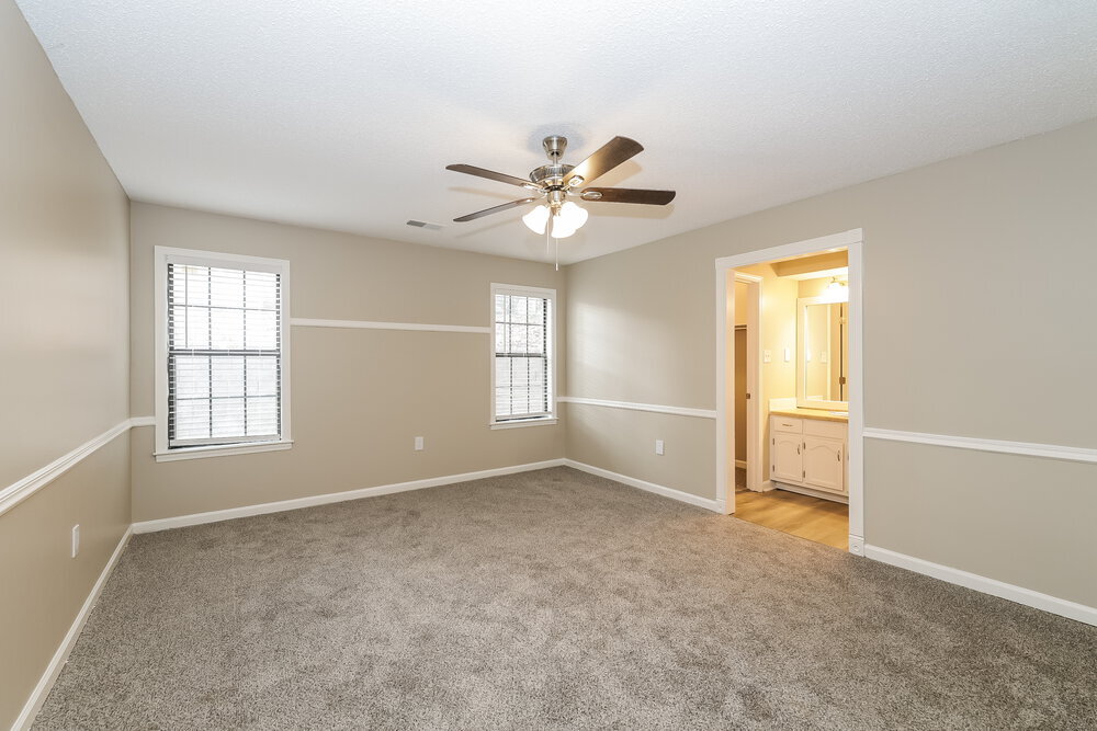 Building Photo - 8163 Cairn Dr