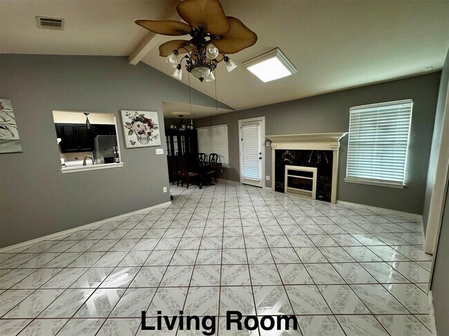 Building Photo - 8514 Red Willow Dr