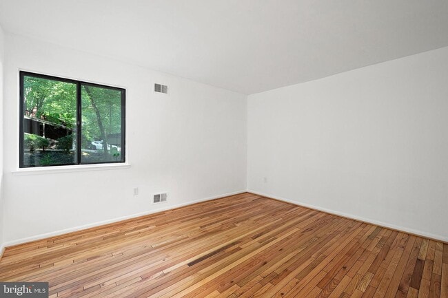 Building Photo - 11150 Wood Elves Way