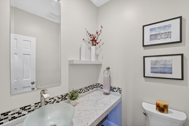 Building Photo - 5115 Cape Cod Ct