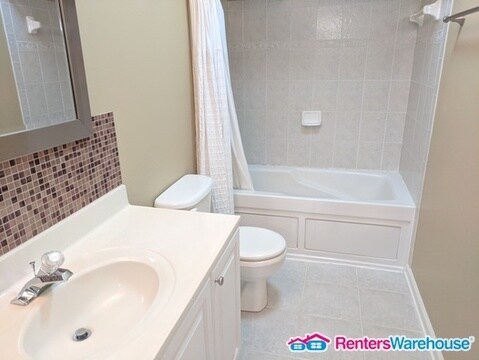 Building Photo - 2032 University Blvd W