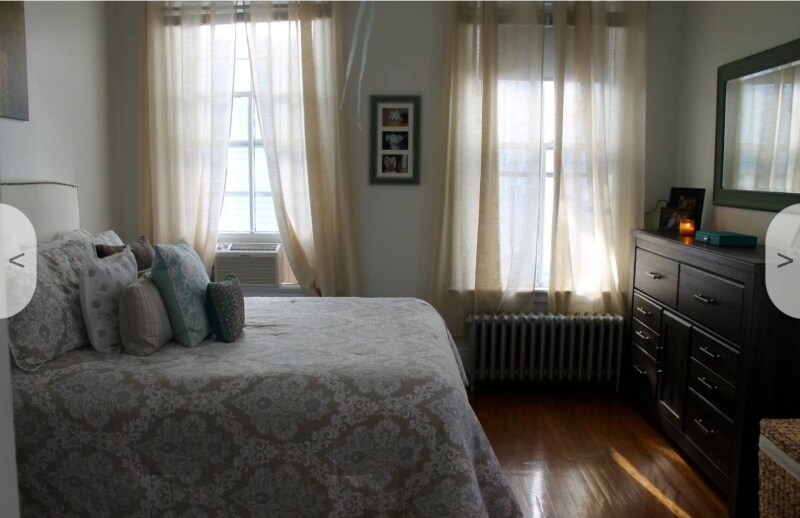 Building Photo - 407 Angell St