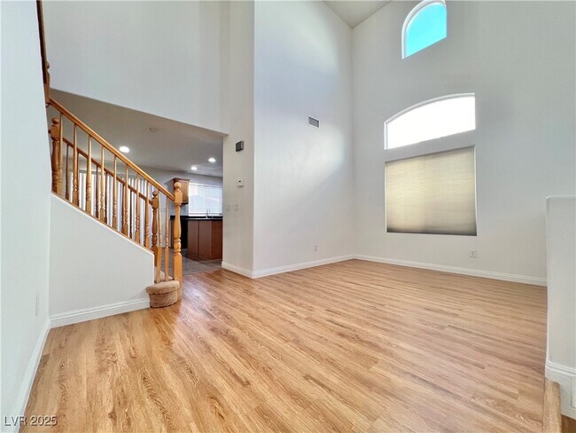 Building Photo - 8815 Lost Forest St