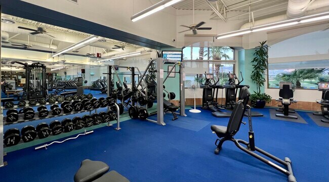 Building Photo - 80528 Avenida San Fernando