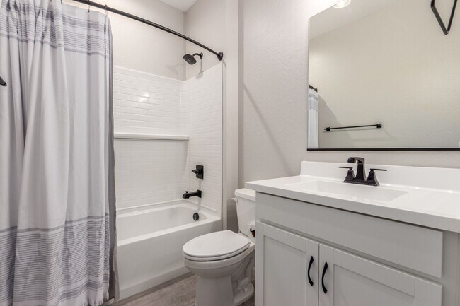 Building Photo - 18434 E Camila Dr