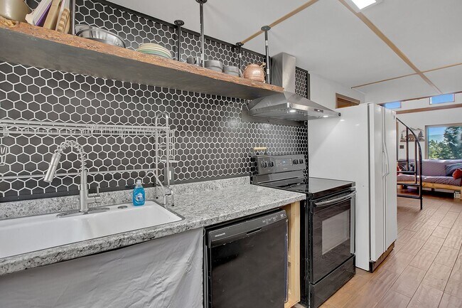 Building Photo - Backcountry Living