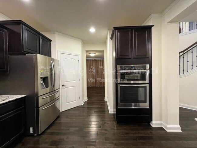 Building Photo - 4219 Fraser Cir