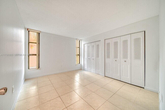 Building Photo - 9440 W Flagler St