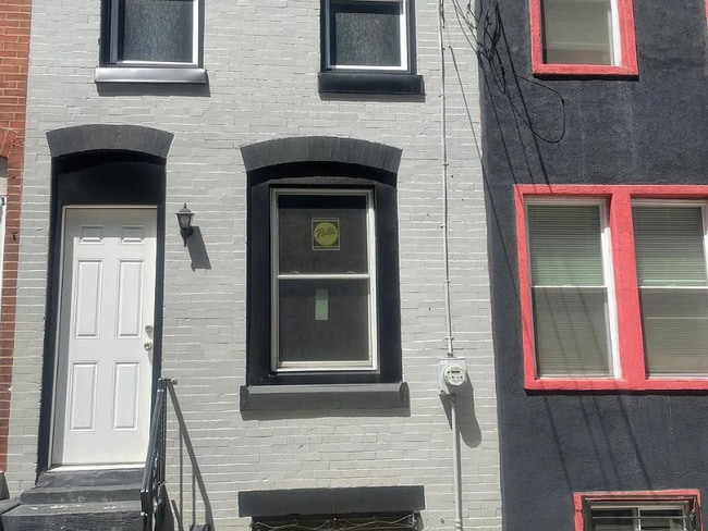 Building Photo - 2844 Ormes St