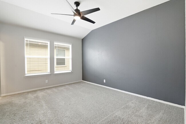 Building Photo - New 3-bed 2-bath home available in Cobalt Canyon Community! Move in NOW!