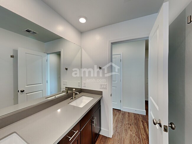 Building Photo - 21566 S 231st Way