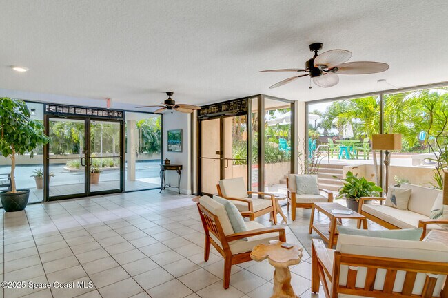 Building Photo - 1101 S Miramar Ave