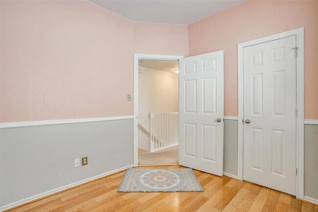 Building Photo - Spacious 4-Bedroom Home + Bonus Room with AC in Prime Lewisville Location