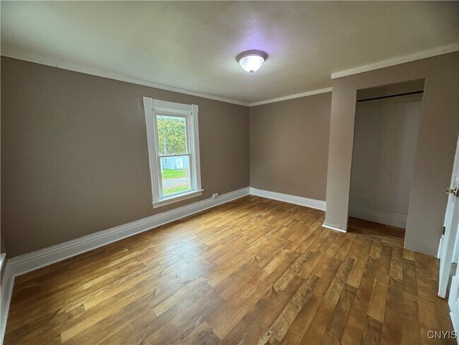 Building Photo - 2 Champion St