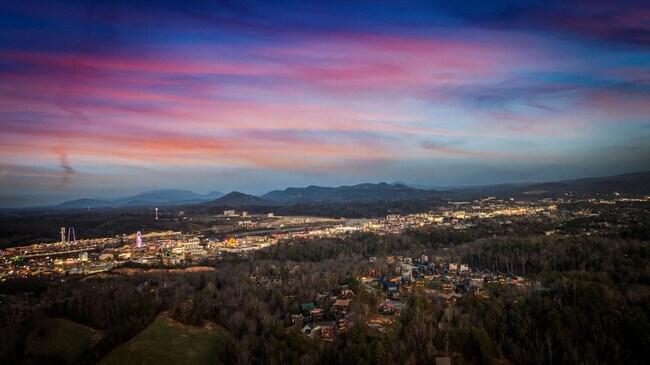 Building Photo - 532 Warbonnet Wy