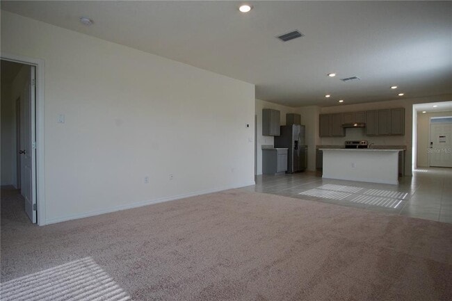 Building Photo - 1703 Post Oak Dr