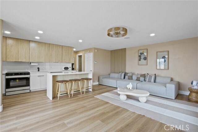 Building Photo - 711 Pacific Coast Hwy