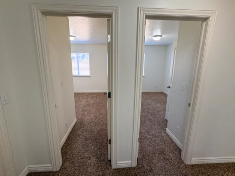 Building Photo - 652 Pimlico Dr