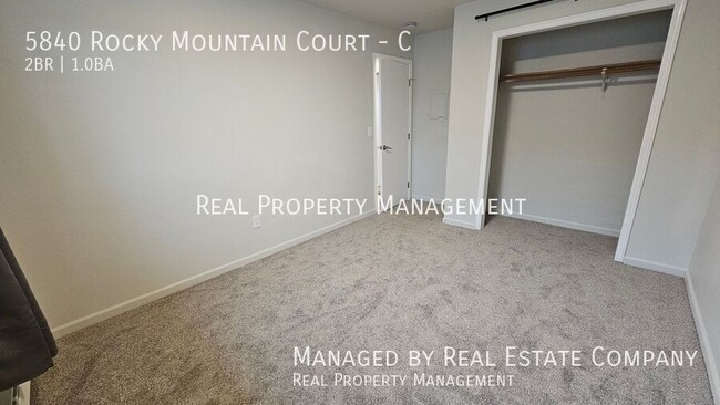 Building Photo - 5840 Rocky Mountain Ct