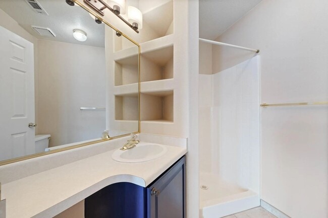 Building Photo - 4 Bedroom Retreat Overlooking Snow Canyon ...
