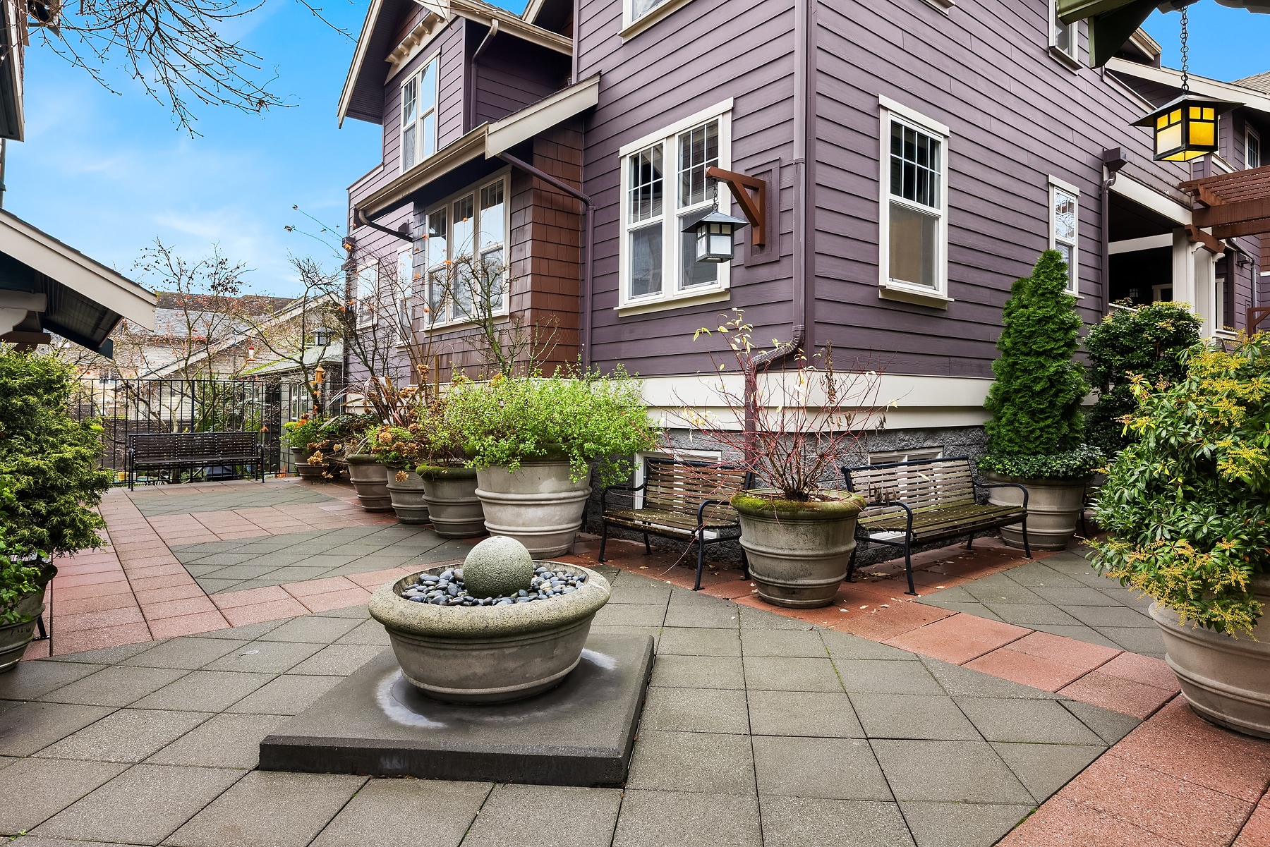 Building Photo - 5430 California Ave SW