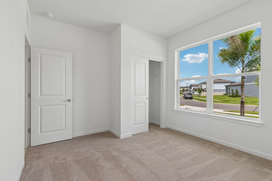 Building Photo - 11243 Sycamore Glen Loop