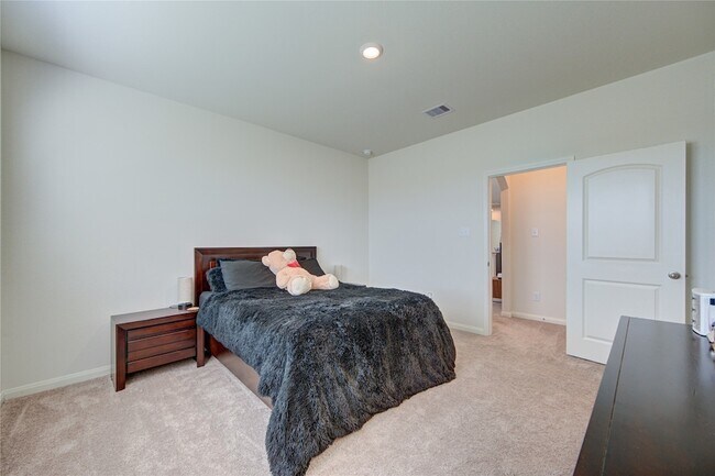Building Photo - 10702 Millet Ct