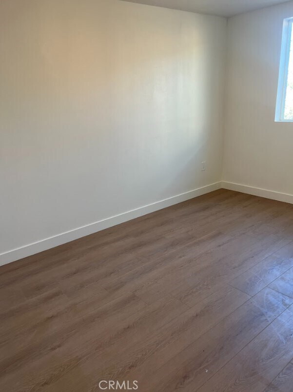 Building Photo - 411 E 99th St