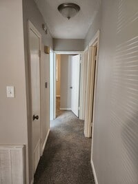 Building Photo - 9401 Hollaman Cir