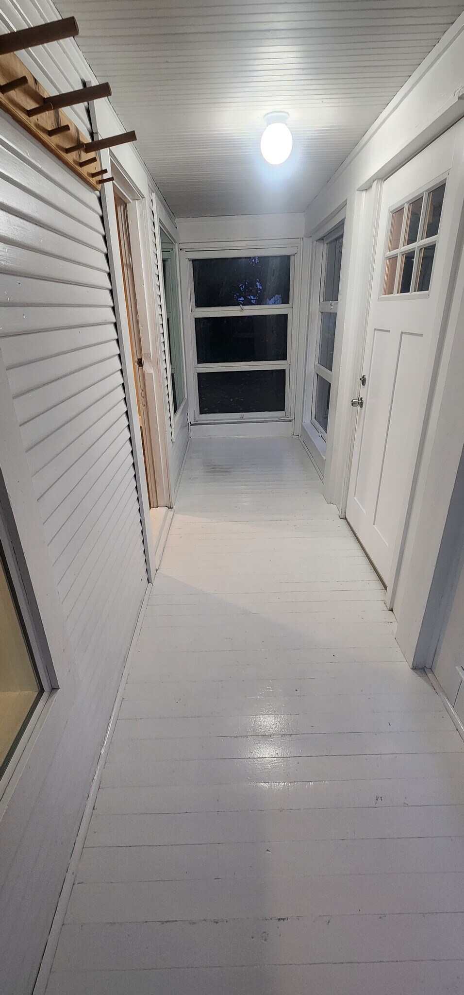 Enclosed Porch - 12902 NW Marina Way