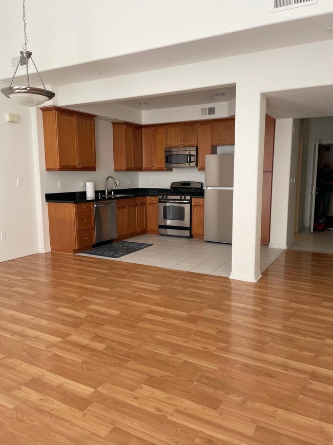 kitchen - 360 W Ave 26