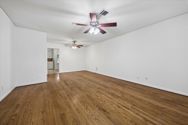 Building Photo - 4029 McDermed Dr