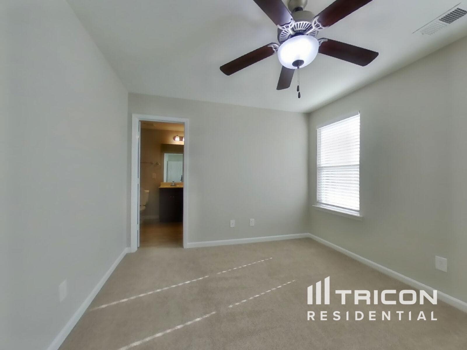 Building Photo - 311 Woodfern Ct