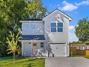 Building Photo - 929 Battery Ave