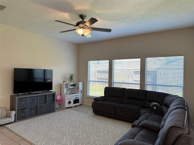 Building Photo - 1619 Mills Pass Way