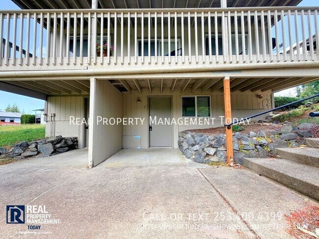 Building Photo - 15515 89th St Ct NW