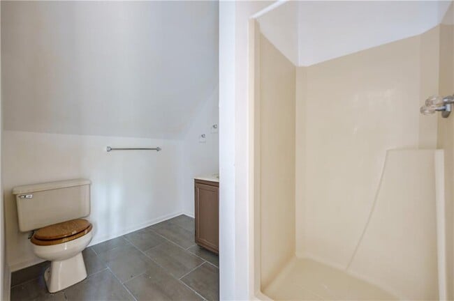 Building Photo - 805 Arbor Hill Dr