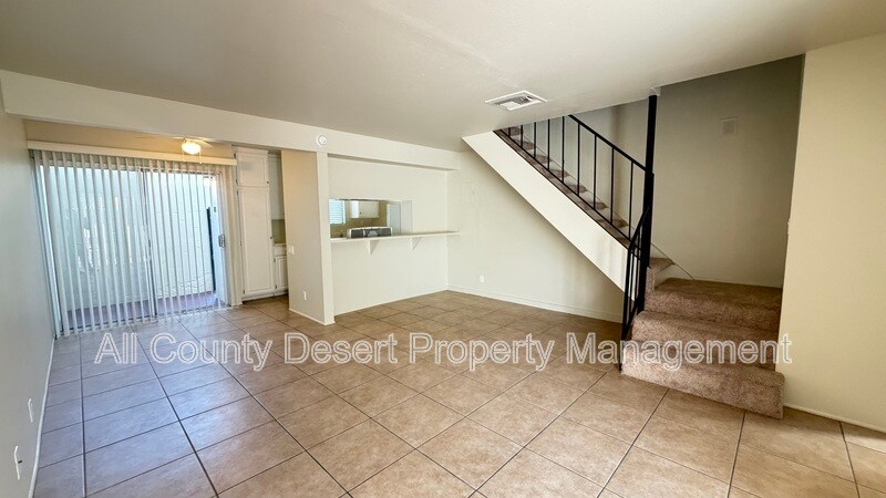Building Photo - 550 El Cielo Rd